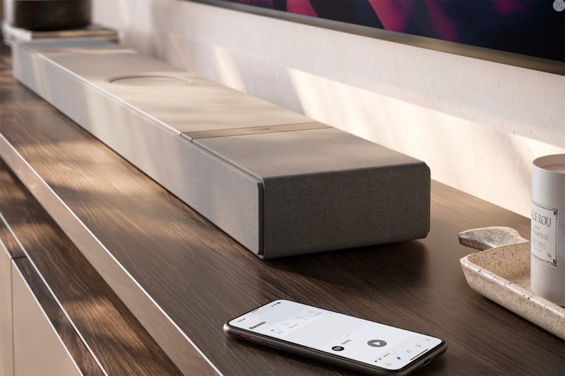 KEF XIO – премиальный саундбар Dolby Atmos «все в одном»