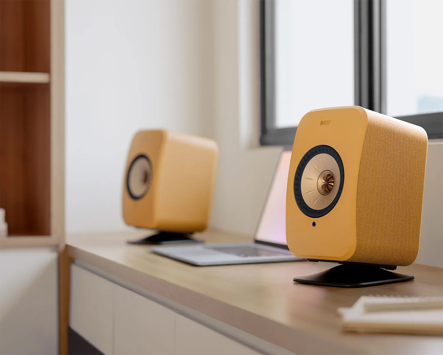KEF LSX II Amber Haze
